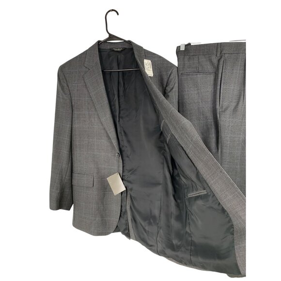 NWT Jos A Bank Travelers Gordon Black Plaid Wool Suit 42R / 37 RY10371 $695 - Picture 4 of 16